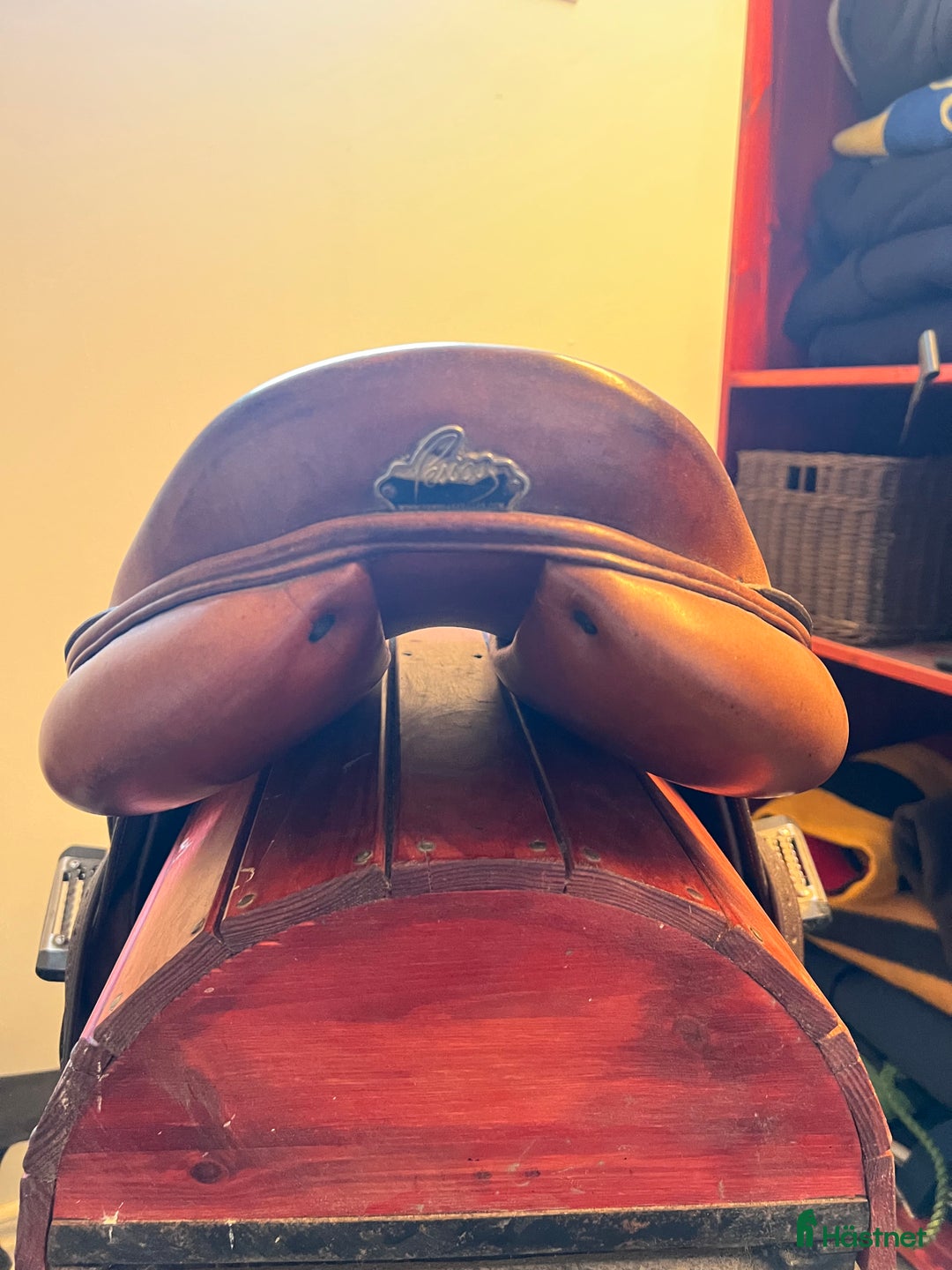 Sadlar hästutrustning till salu: Pessoa hoppsadel i Kågeröd - Annons 5