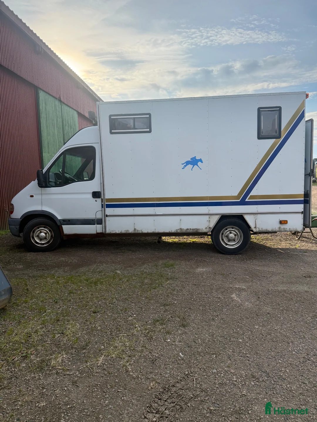 Hästlastbilar  fordon & transport till salu: 2-hästars lastbil - Annons 1