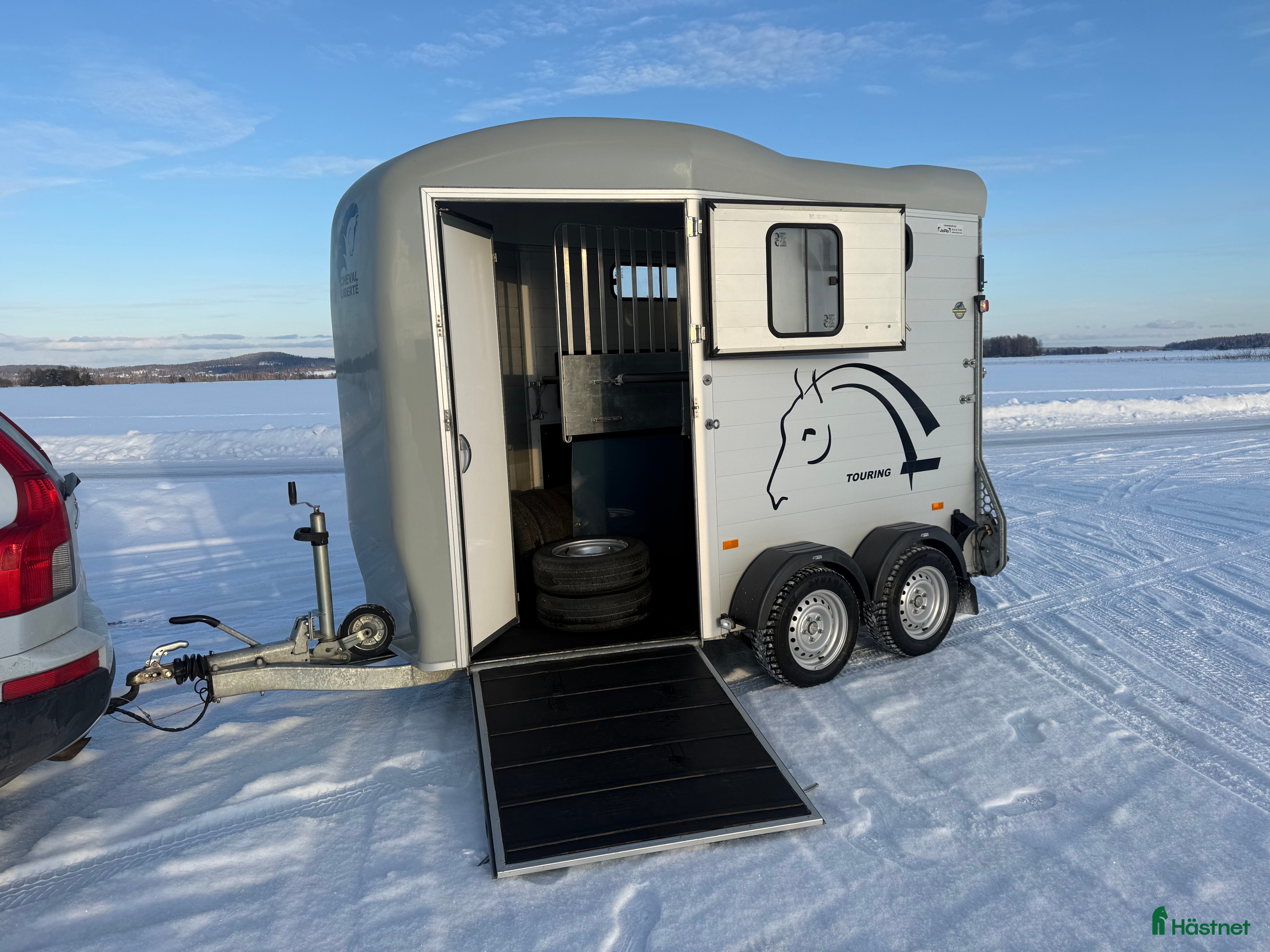 Hästtransporter  fordon & transport till salu: Cheval Touring Country- Toppskick! i Borlänge - Annons 1