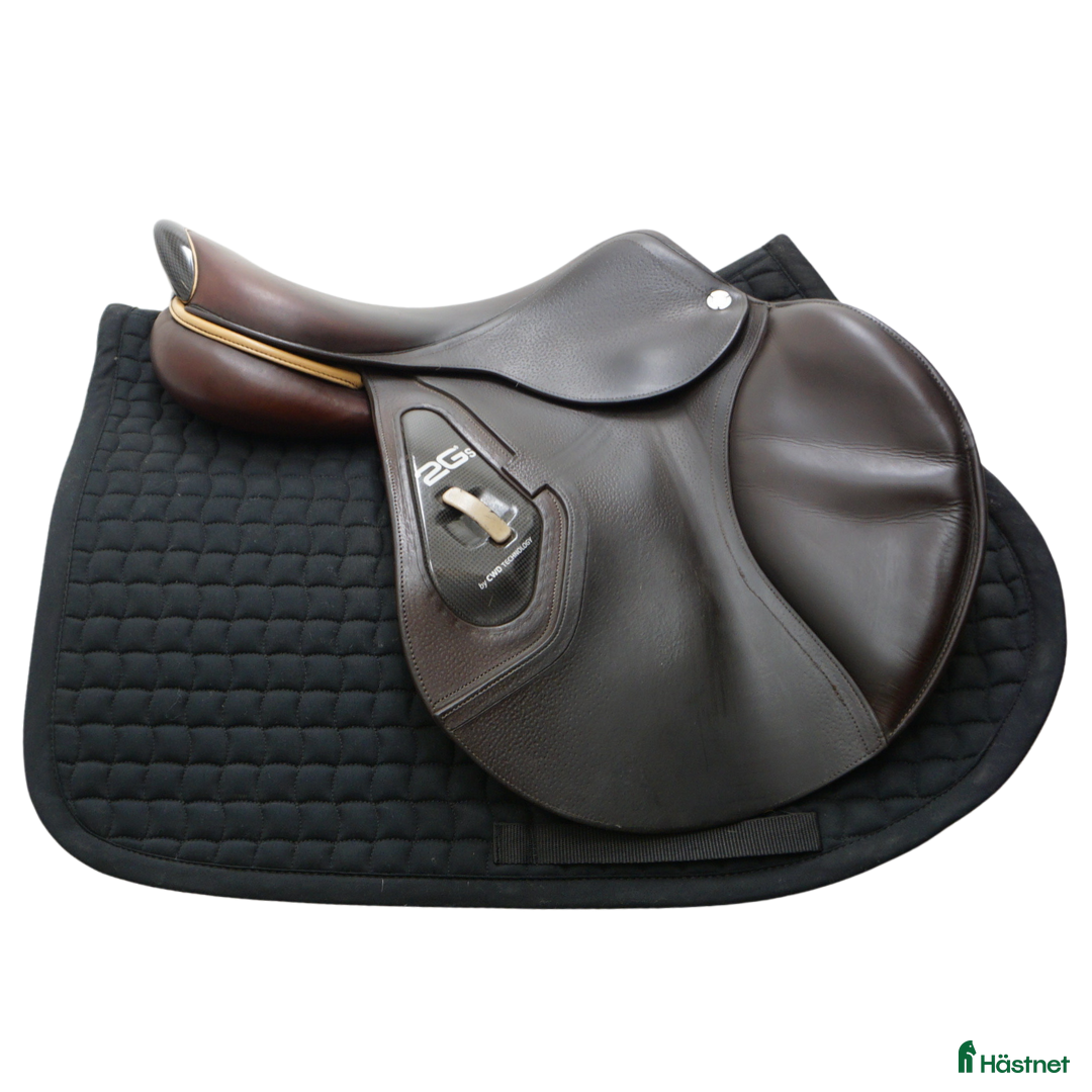 Sadlar hästutrustning till salu: CWD 2Gs 17,5" från 2020 i Upplands Väsby - Annons 2