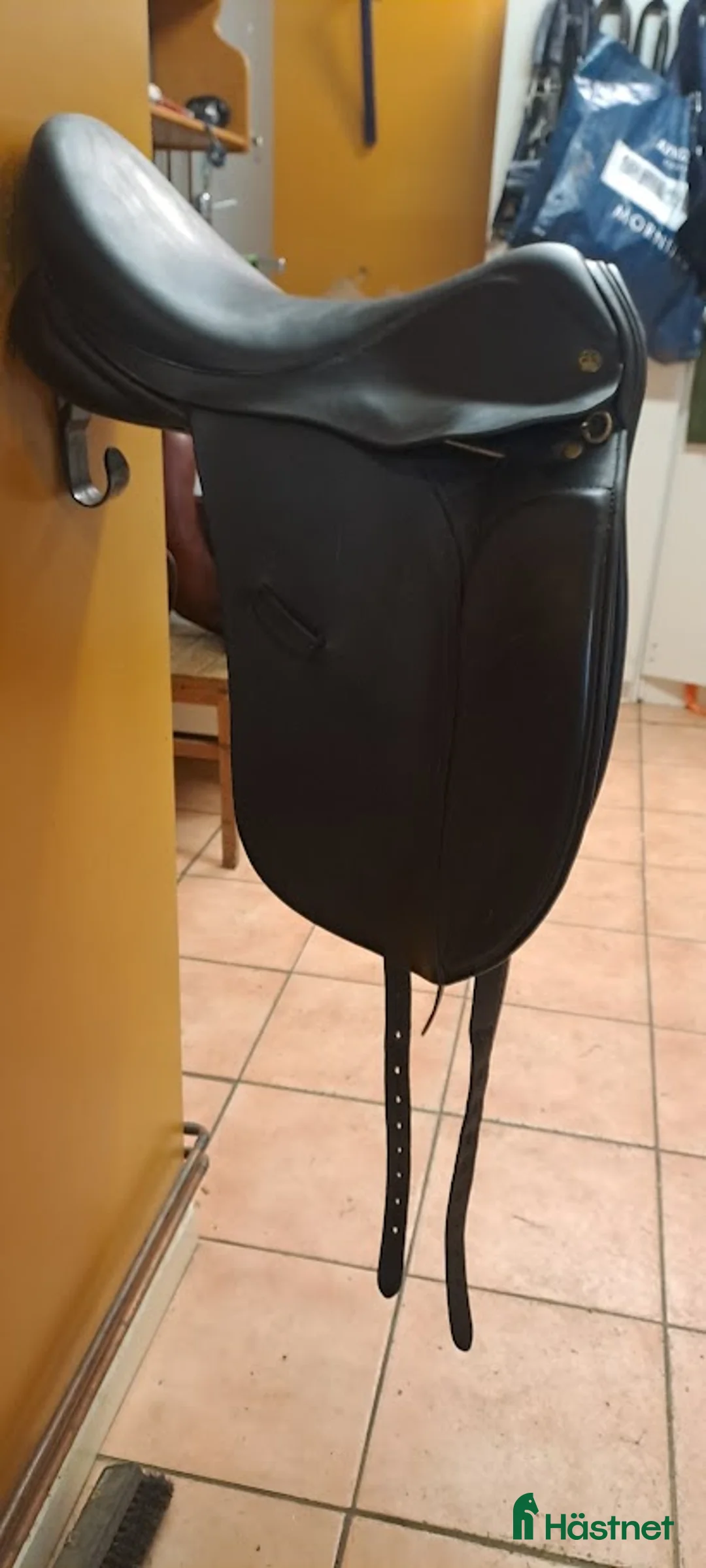 Sadlar hästutrustning till salu: Fin dressyrsadel - Annons 2