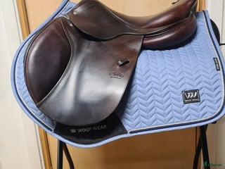 Sadlar hästutrustning till salu: CWD hopp i Hamneda - Annons 2