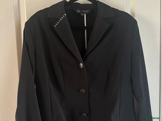 Jackor & Kavajer ryttarutrustning till salu: Svart kingsland kavaj, strl 40 i Nässjö - Annons 1