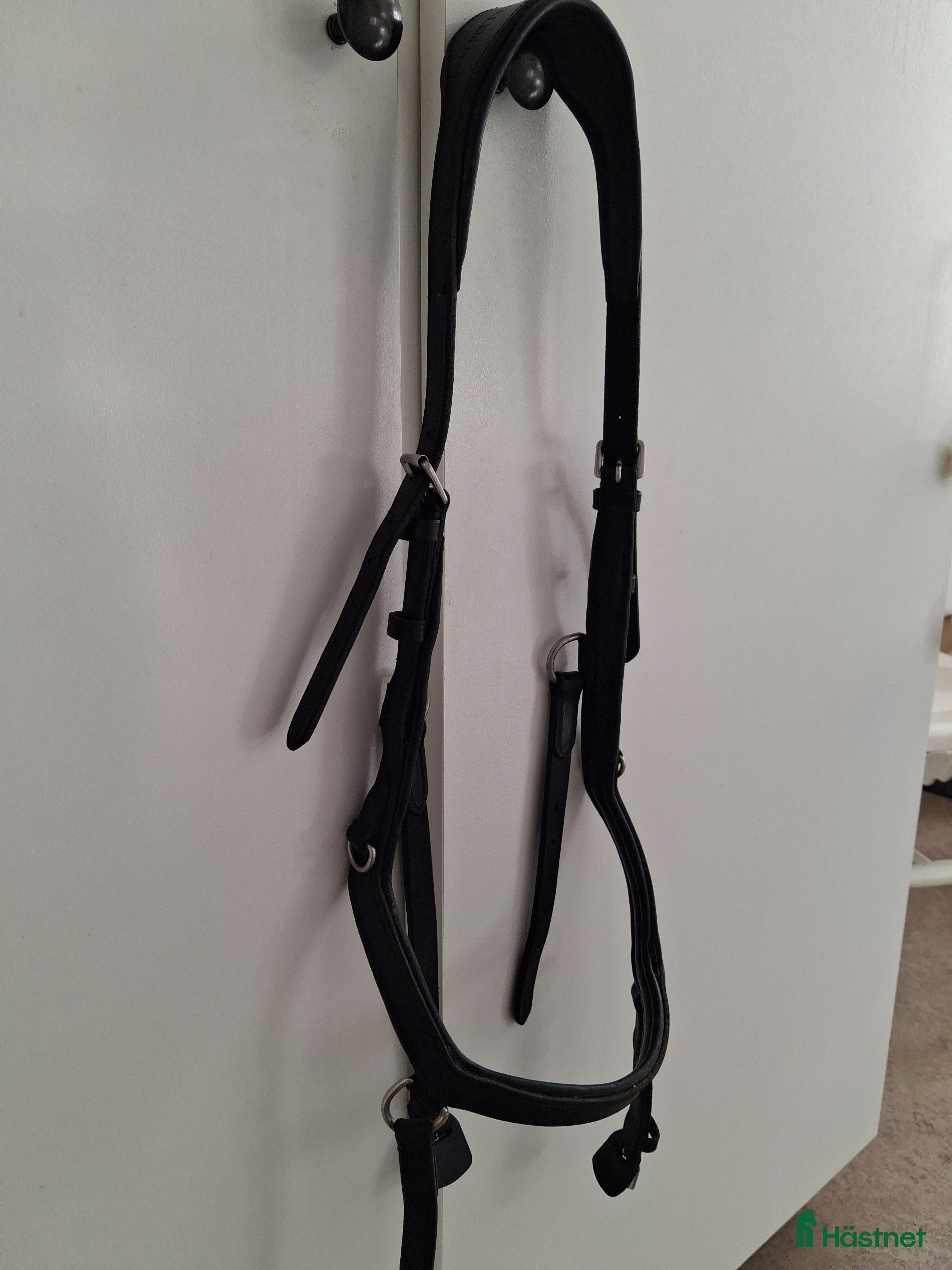 Träns hästutrustning till salu: Bettlöst träns Micklem Rambo i Kalmar - Annons 1