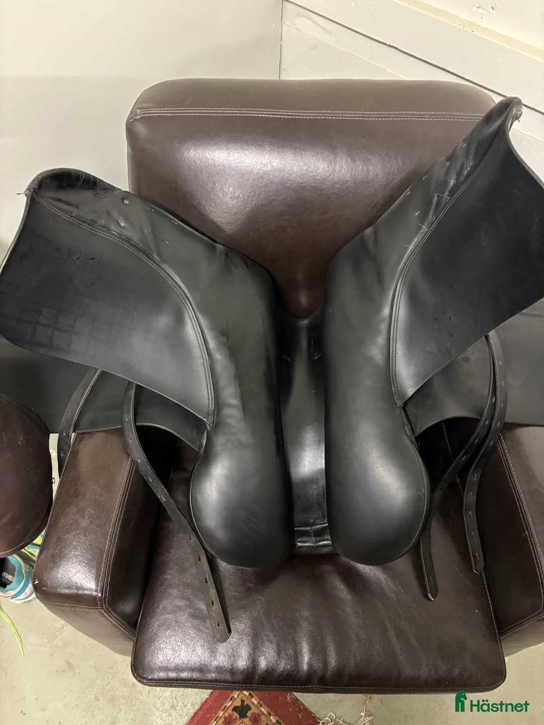 Sadlar hästutrustning till salu: Morris and Nolan  i Malmköping - Annons 4