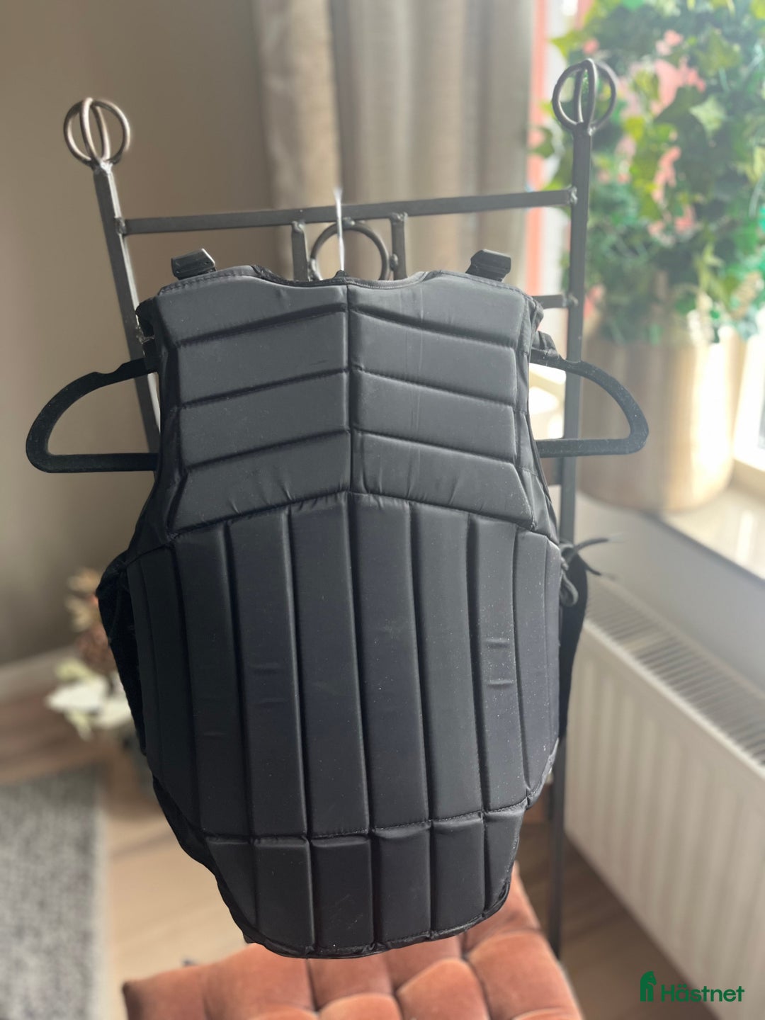 Säkerhetsvästar ryttarutrustning till salu: Allround CRW säkerhetsväst i Nyköping - Annons 4