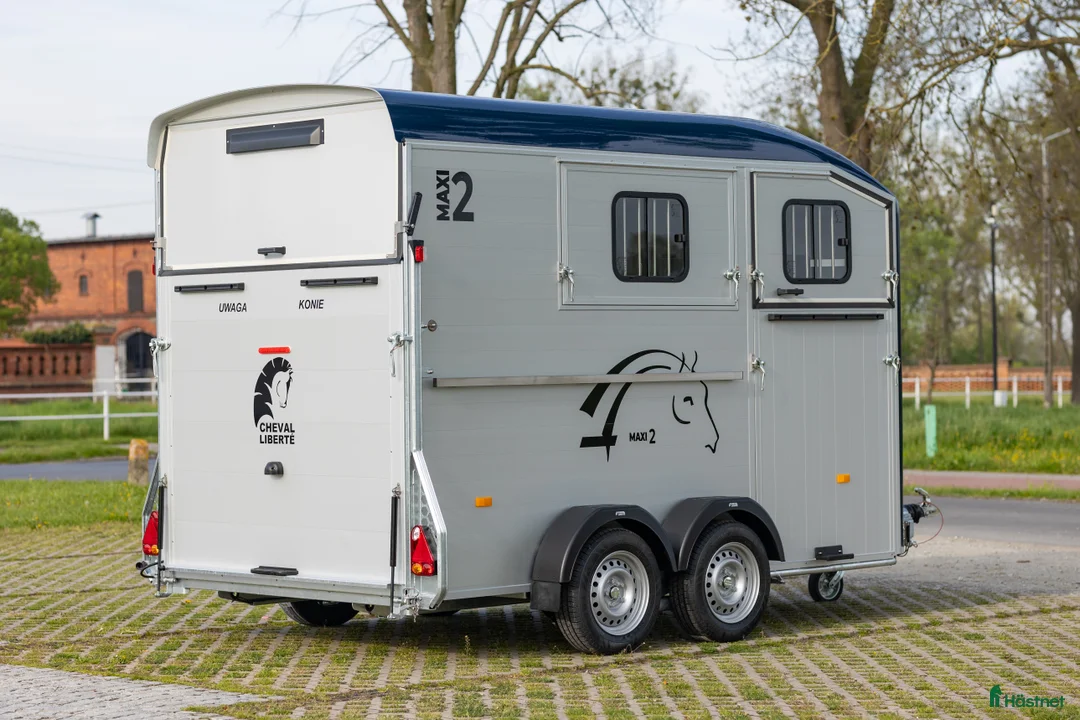 Hästtransporter  fordon & transport till salu: Cheval Liberté Maxi 2 Diagonallastad - Annons 2