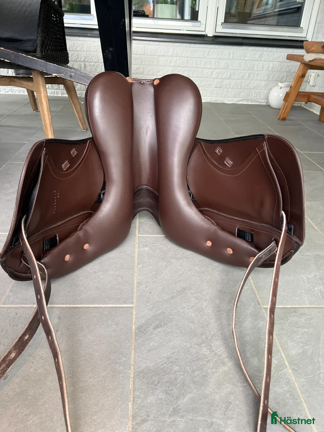 Sadlar hästutrustning till salu: Ikonic Light dressyr i Sveg - Annons 3