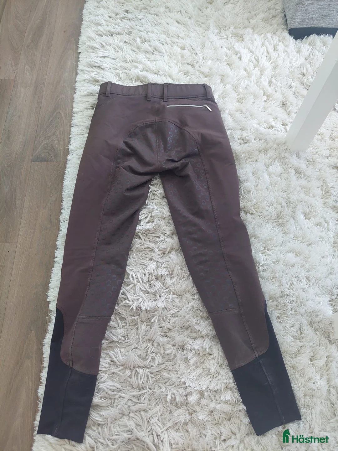 Ridbyxor ryttarutrustning till salu: Väldigt fina ridbyxor i Vedum - Annons 2