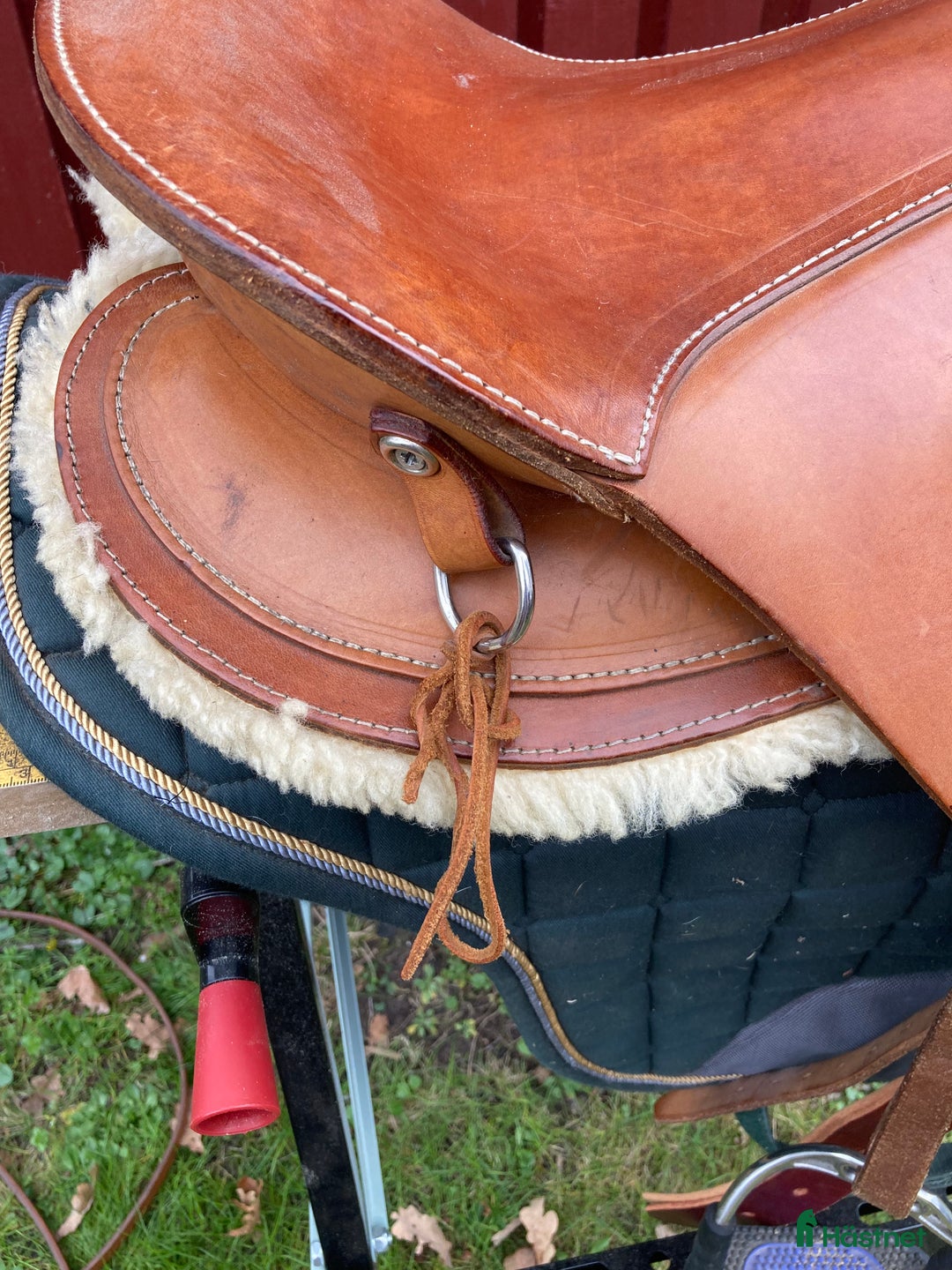 Sadlar hästutrustning till salu: Hektor westerntyp bladsadel 17 t i Nacka - Annons 2