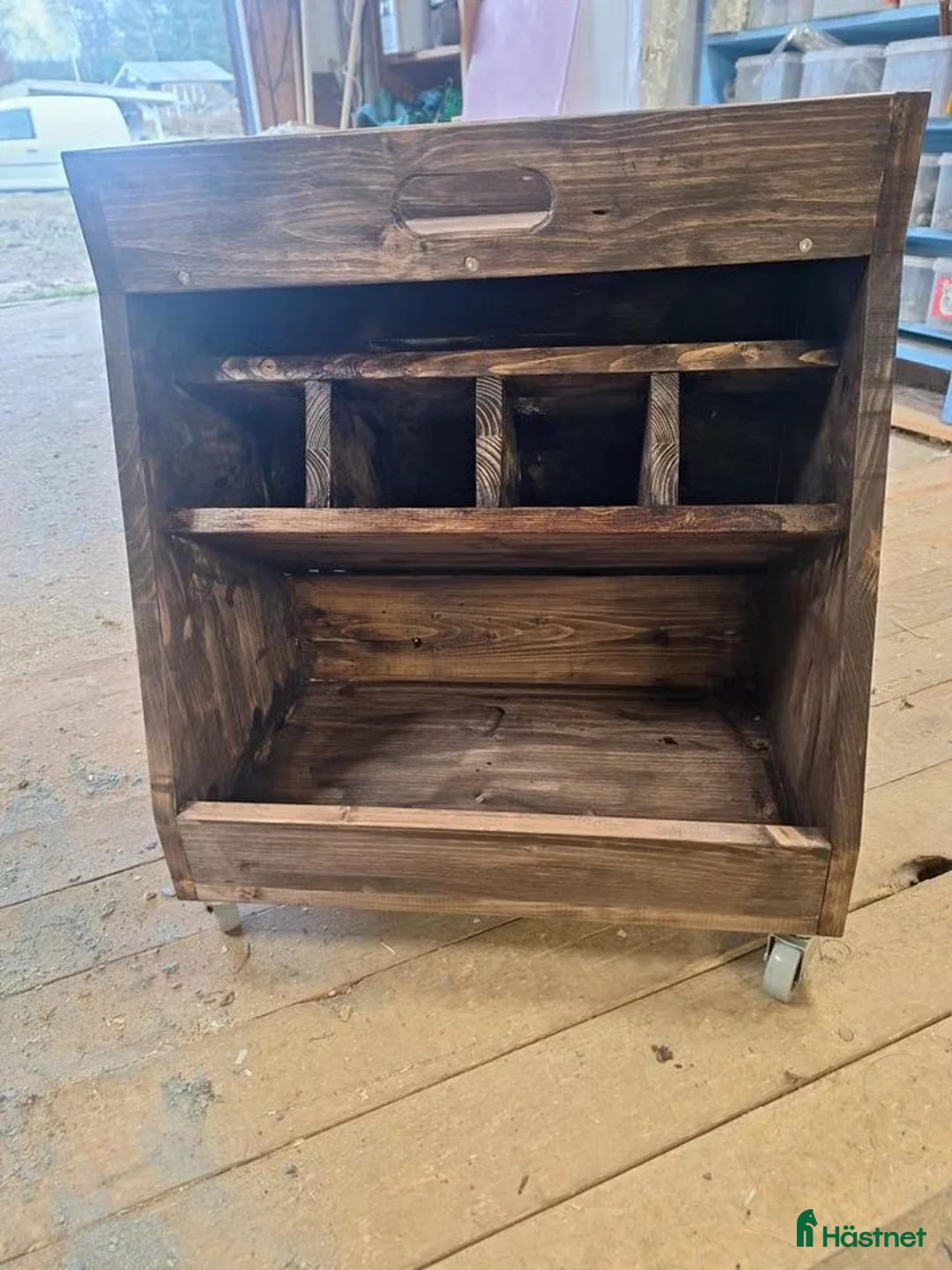 Övrig utrustning övrig utrustning till salu: Rykt/Hovslagarbox i Rydal - Annons 2