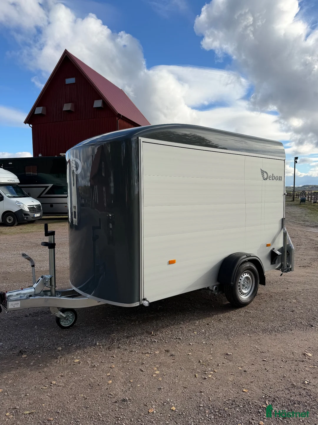 Hästtransporter  fordon & transport till salu: Meetingsläp -inget extra körkort behövs - Annons 2