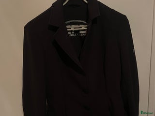 Jackor & Kavajer ryttarutrustning till salu: Svart GPA kavaj i Sala - Annons 2