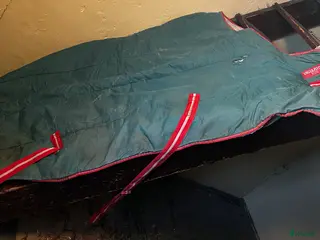 Täcken hästutrustning Äldre Horseware stalltäcke 145 i Hörby - Annons 9