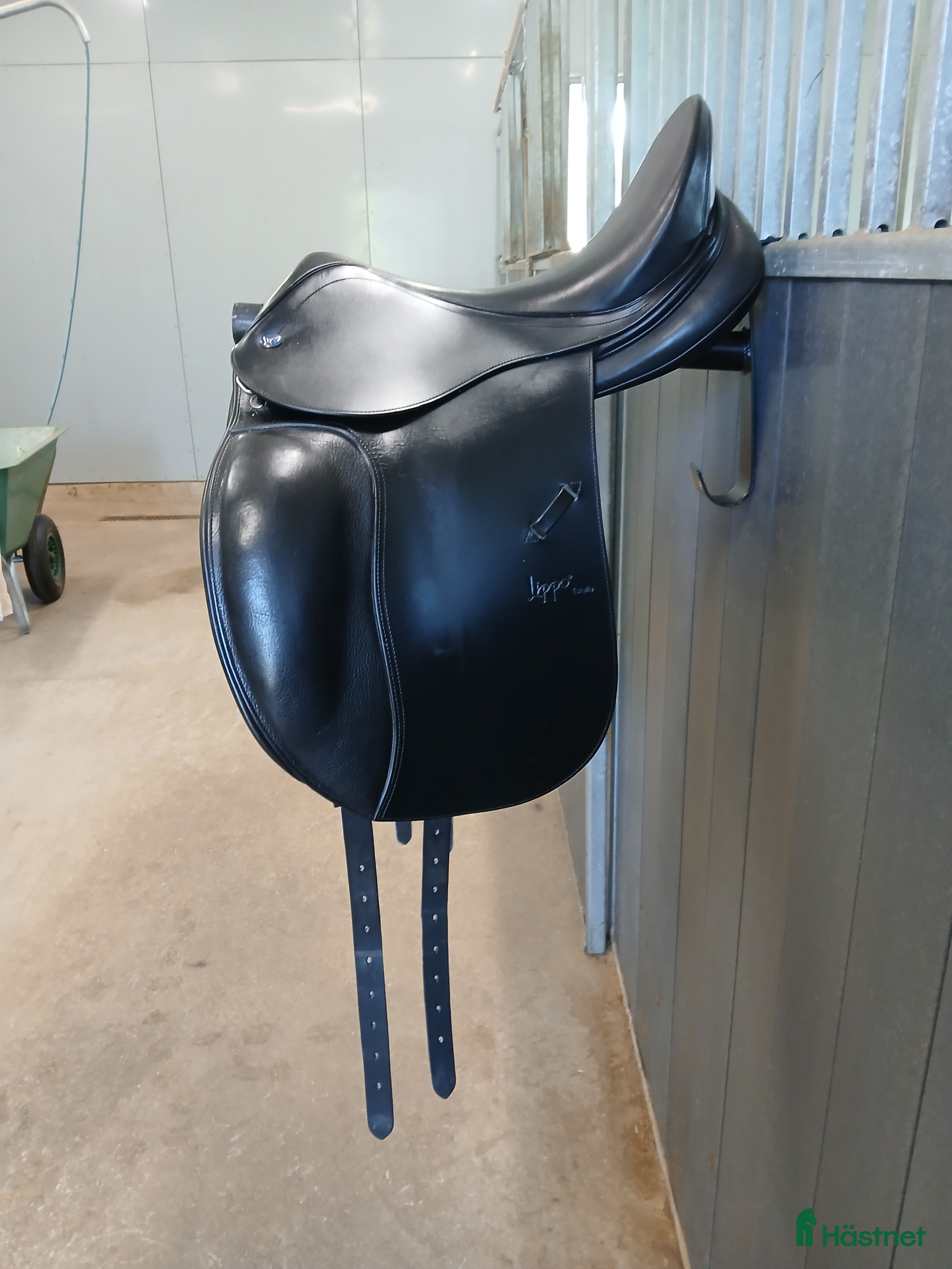Sadlar hästutrustning Välvårdad dressyrsadel i Västra Ämtervik - Annons 5