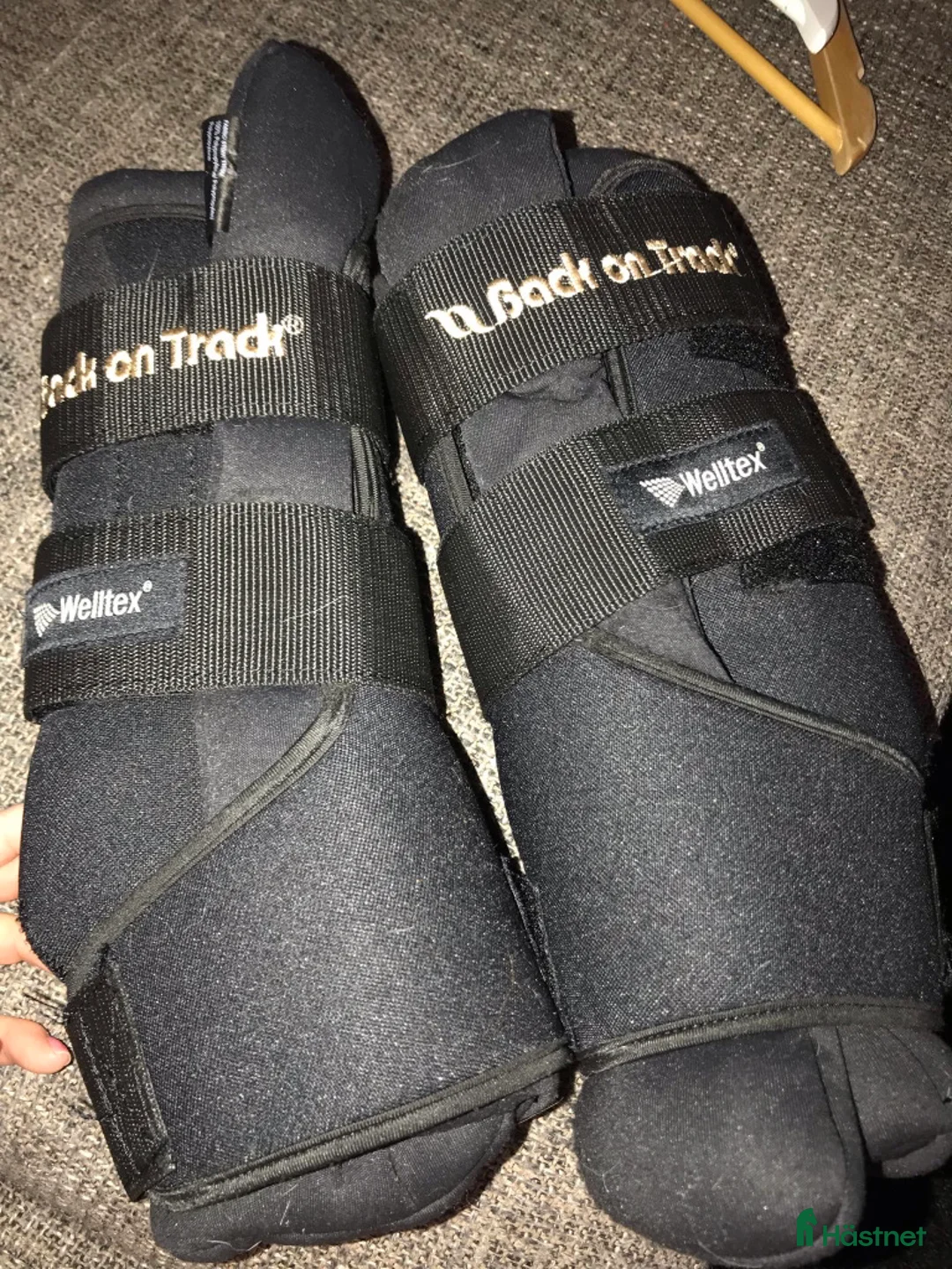 Benskydd hästutrustning till salu: BACK ON TRACK ROYAL QUICK WRAPS * Nya i Borlänge - Annons 1