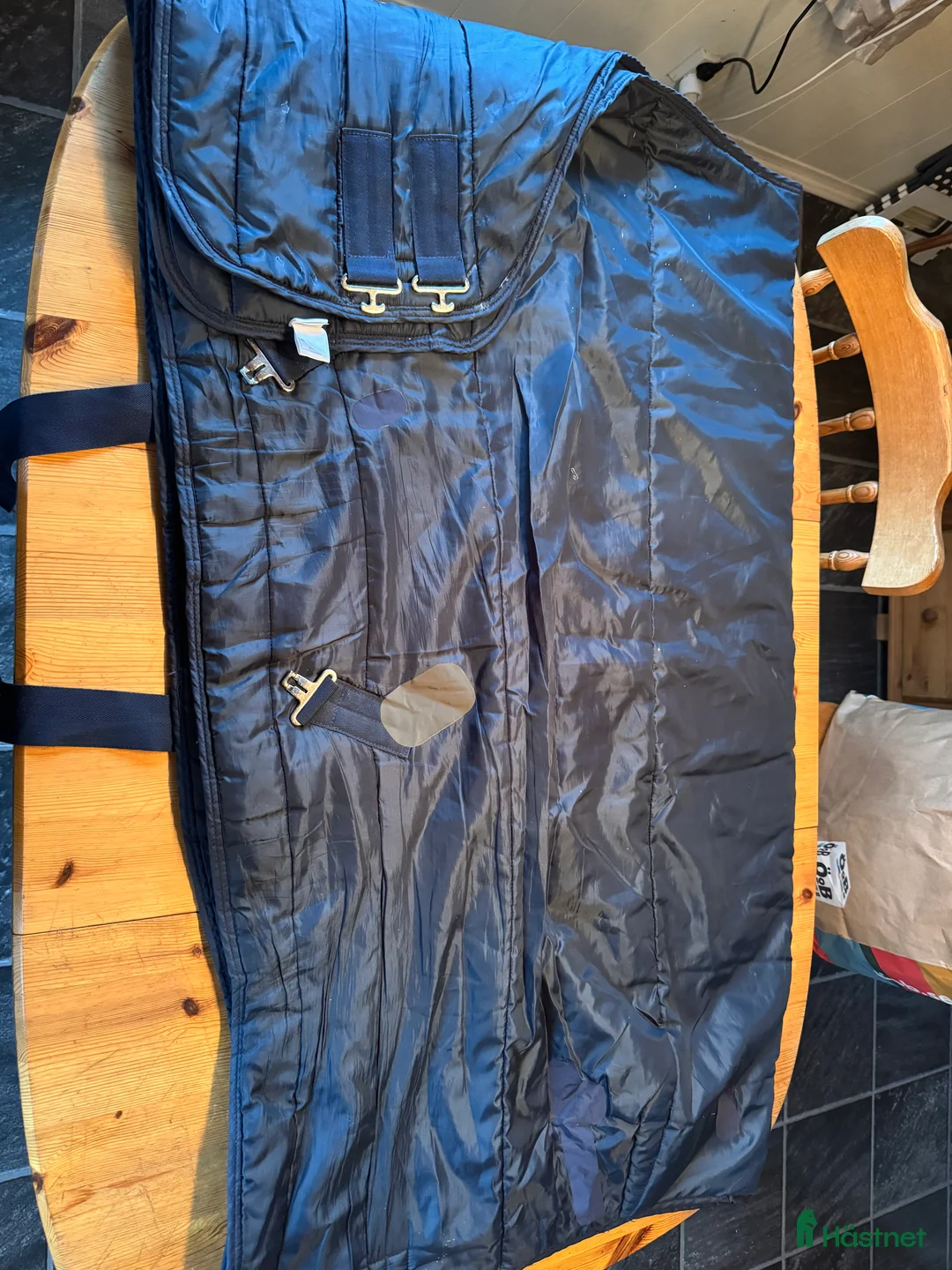 Täcken hästutrustning till salu: Stalltäcke Horseware i Flyinge - Annons 2