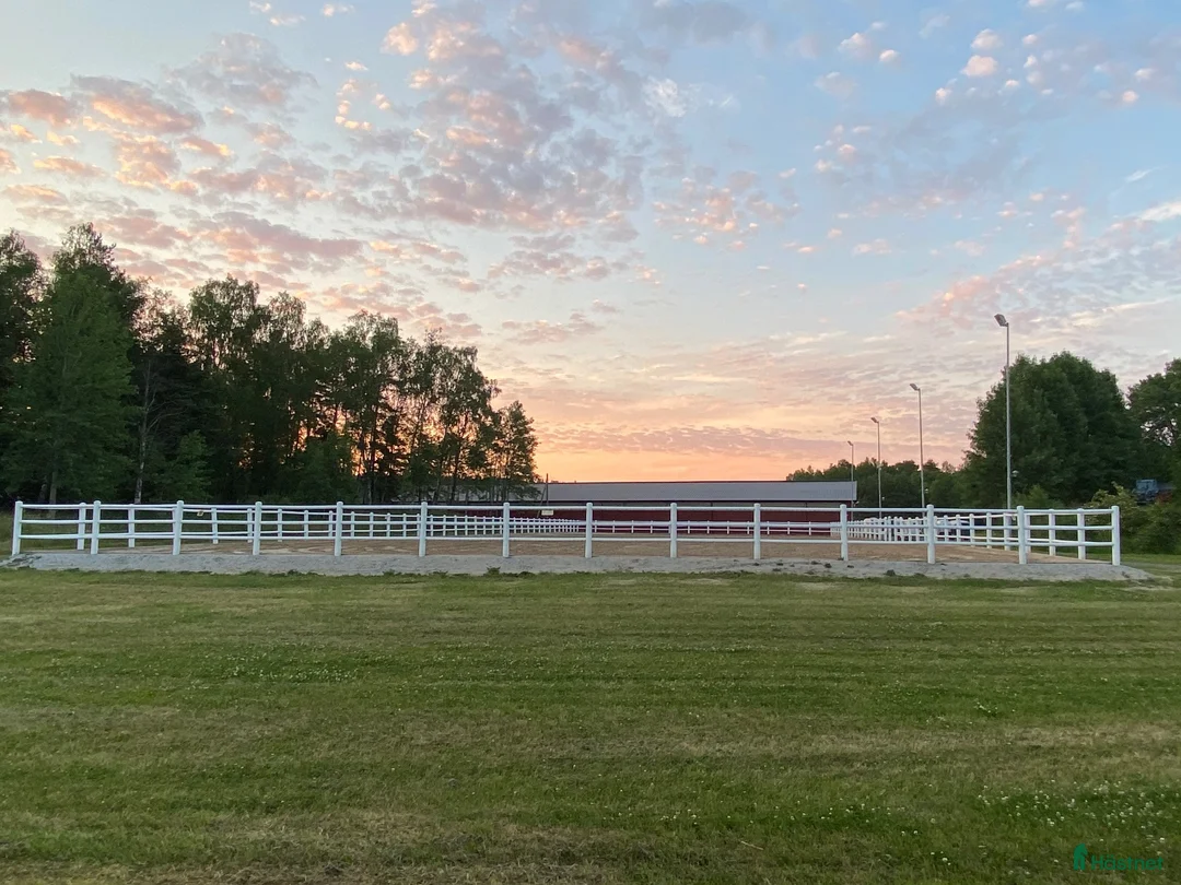  stallplats finnes: Stallplats i Vallentuna - Annons 2
