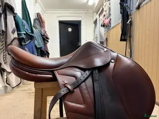 Sadlar hästutrustning Renaissance hoppsadel 17/33 - Annons 2