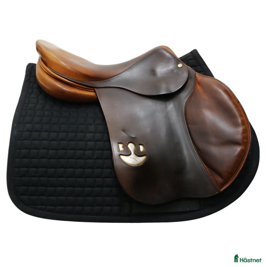 Sadlar hästutrustning till salu: Bruno Delgrange Partition 18" - Annons 2