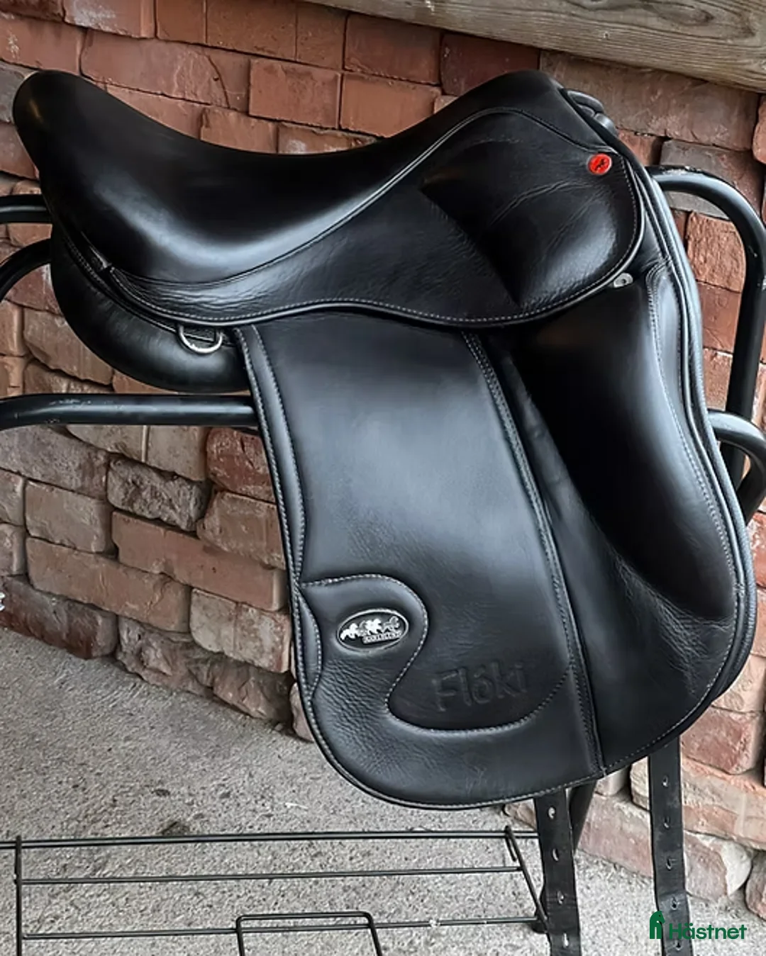 Sadlar hästutrustning till salu: Islandssadlar - Prestige D1 Zero & Karlslund i Klockrike - Annons 1