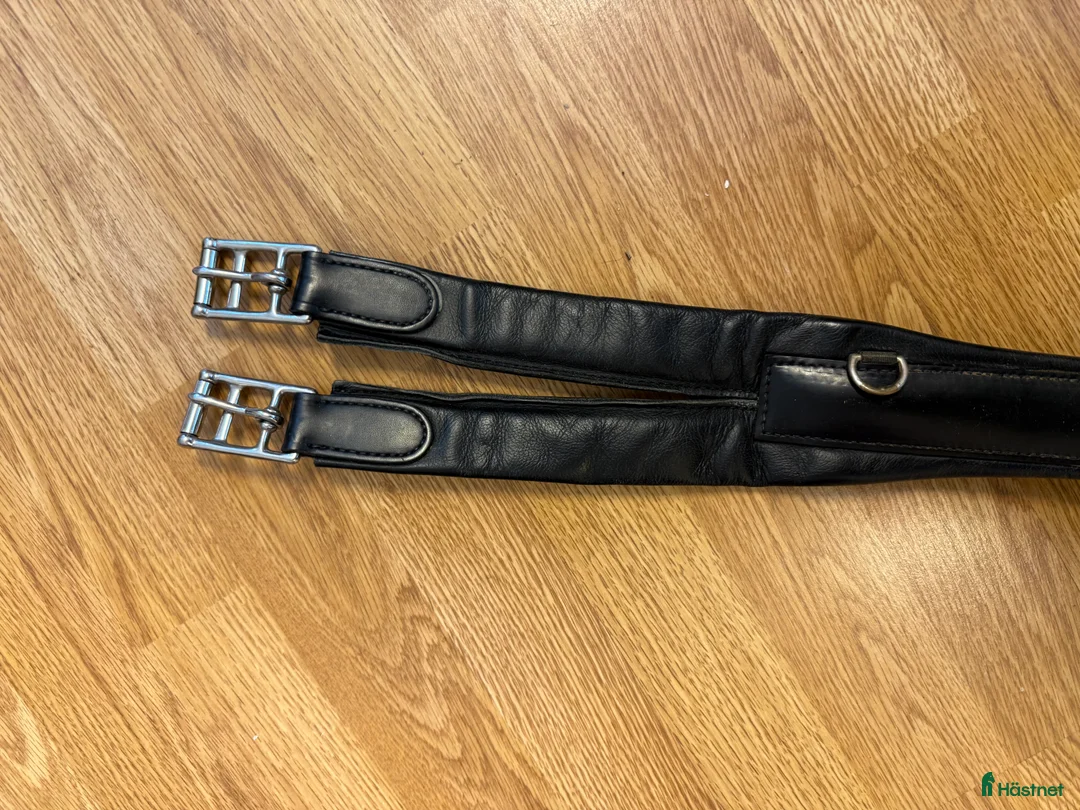 Sadeltillbehör hästutrustning till salu: Sadelgjord Prestige  i Vendelsö - Annons 3