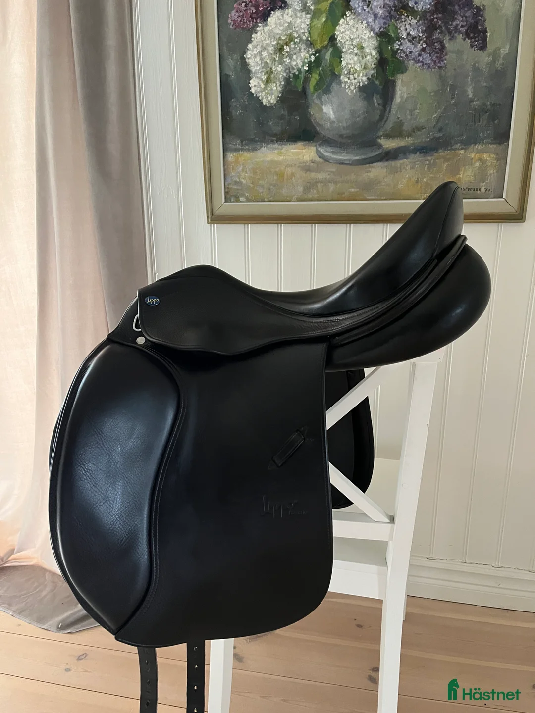 Sadlar hästutrustning till salu: Lippo Azzario Dressyr Sadel - Annons 1