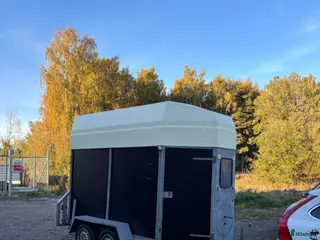 Hästtransporter fordon & transport till salu: U***es - Annons 2