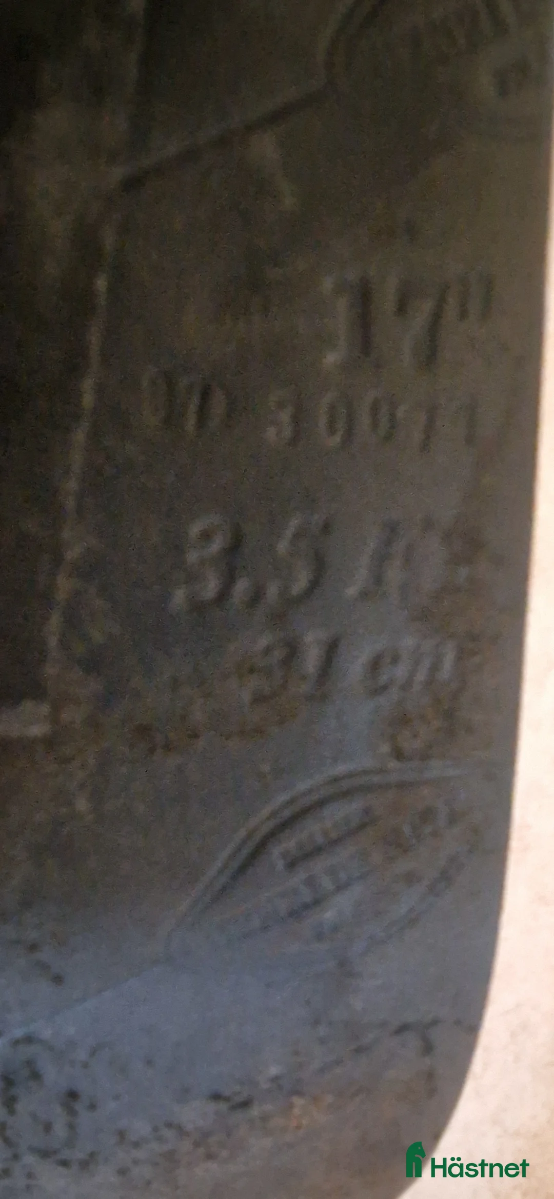 Sadlar hästutrustning till salu: Fin dressyrsadel  GE BUD  - Annons 4