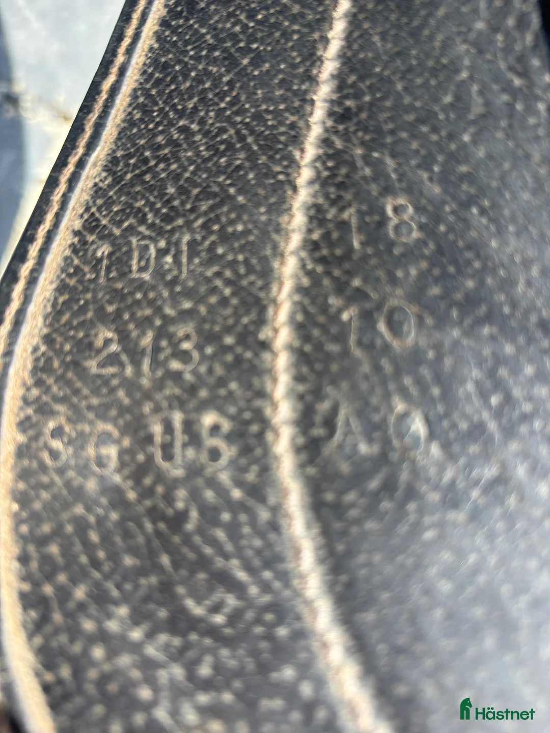 Sadlar hästutrustning till salu: Childeric DI 18 tum  i Kungsängen - Annons 2