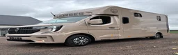 Hästlastbilar  fordon & transport till salu: NY Horsepartner Exclusive hästbil - stuteri i Laholm - Annons 1