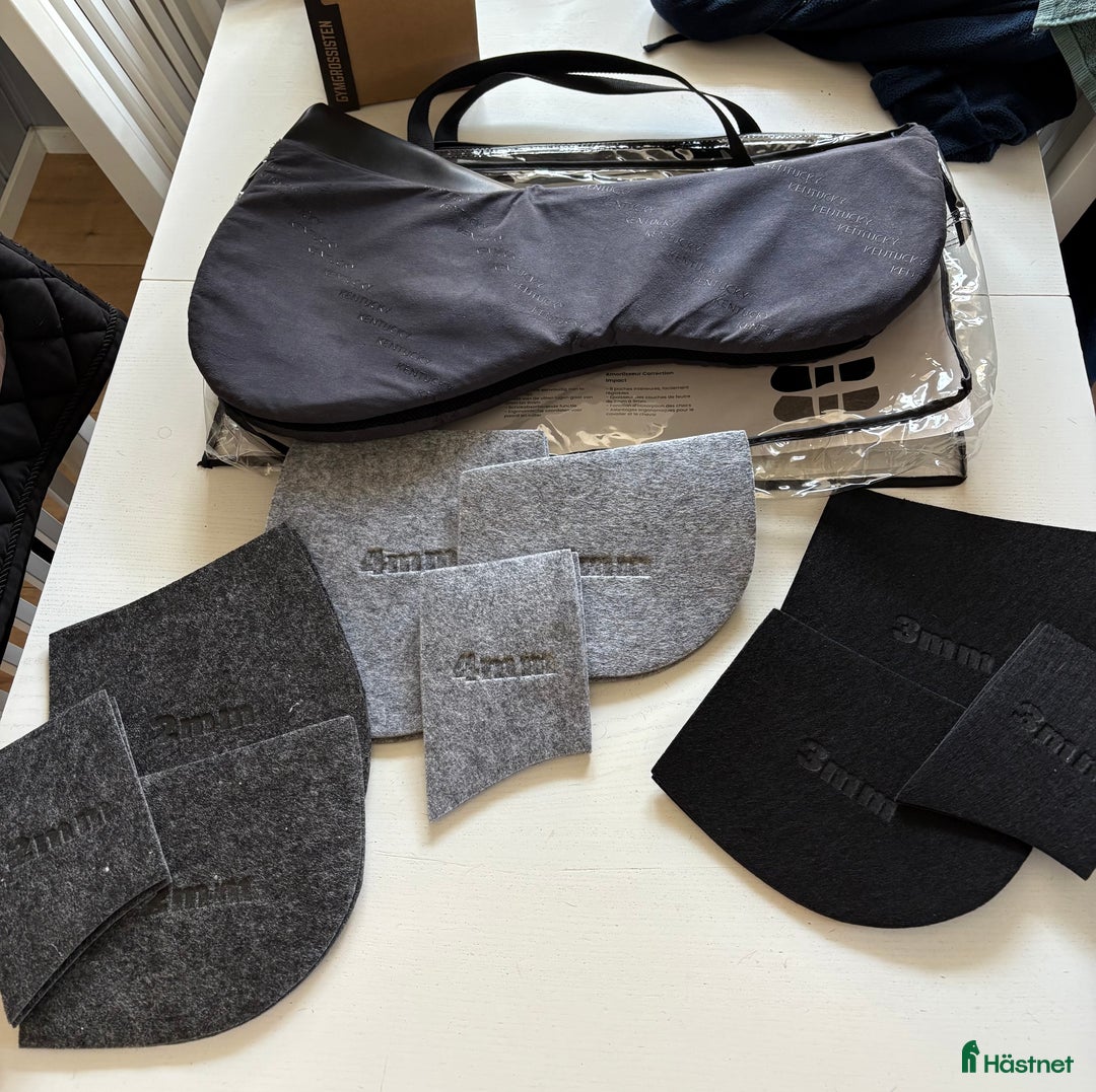 Sadeltillbehör hästutrustning till salu: Kentucky kortektionspad i Arvika - Annons 2