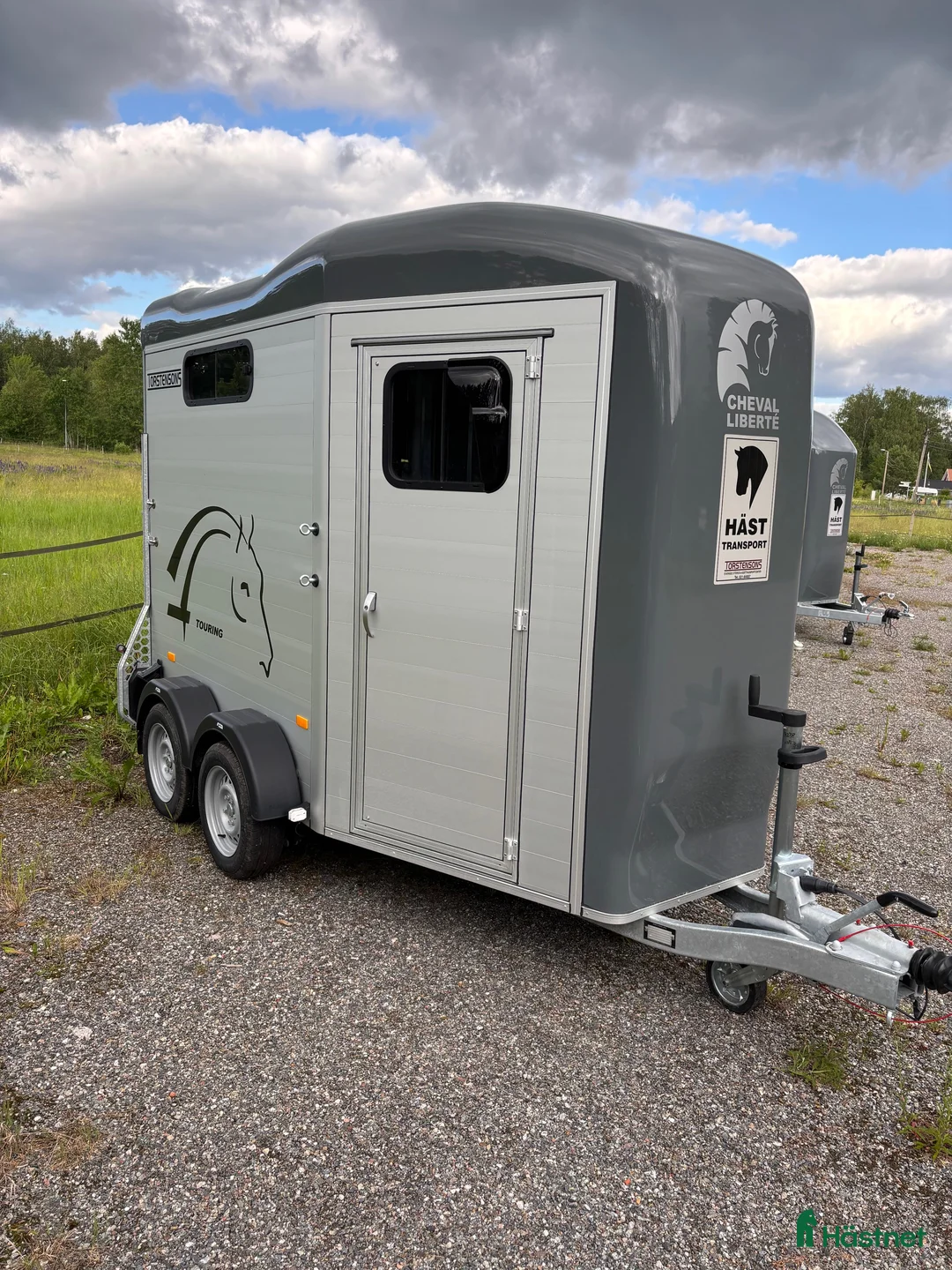 Hästtransporter  fordon & transport till salu: Ny Cheval Touring Country i Tungelsta - Annons 1