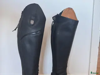 Ridstövlar ryttarutrustning till salu: Mountain Horse ridstövlar i Lidköping - Annons 8