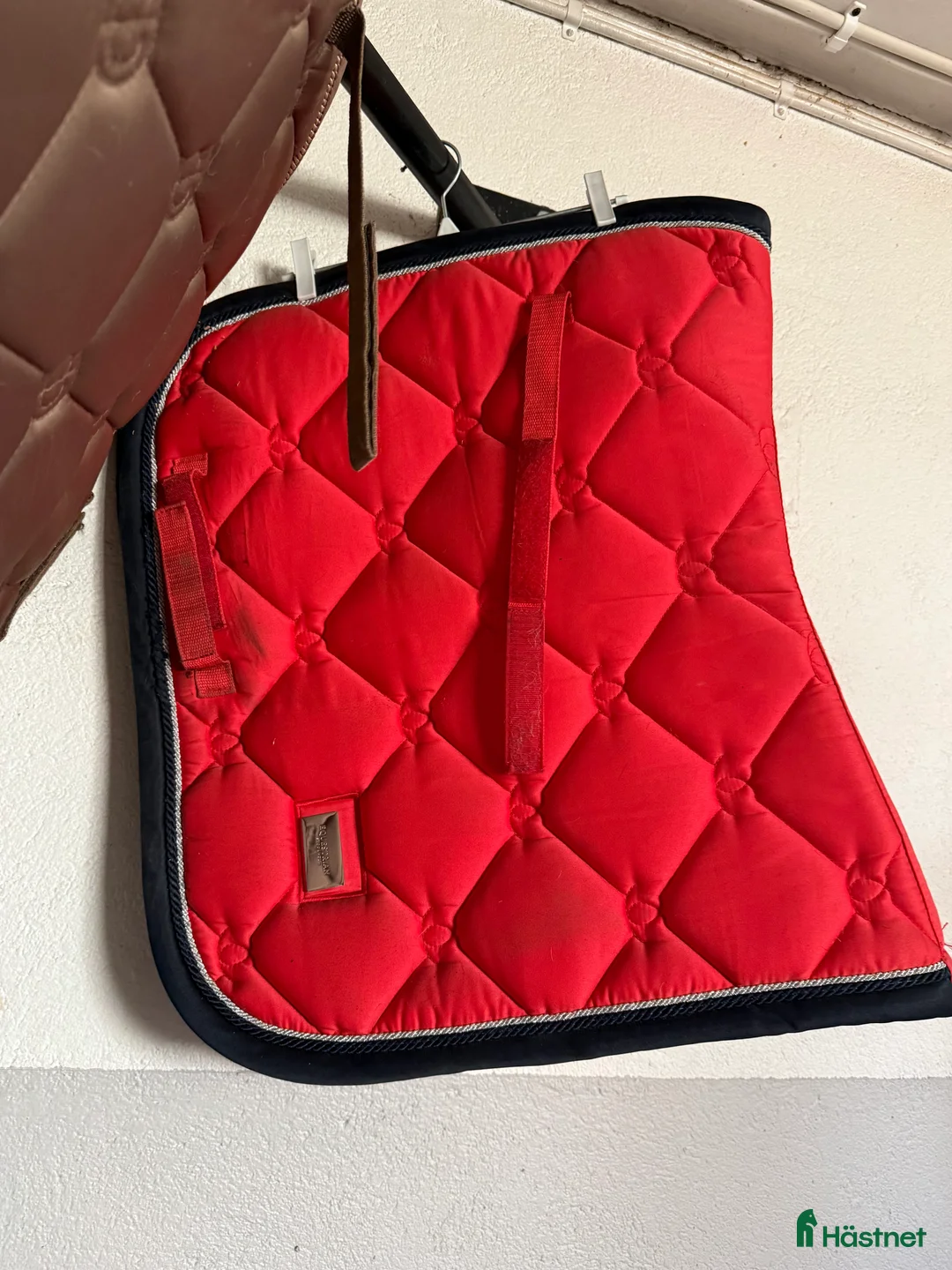 Schabrak & Vojlockar hästutrustning till salu: Fina ES&PS schabrak i Stora Skedvi - Annons 5