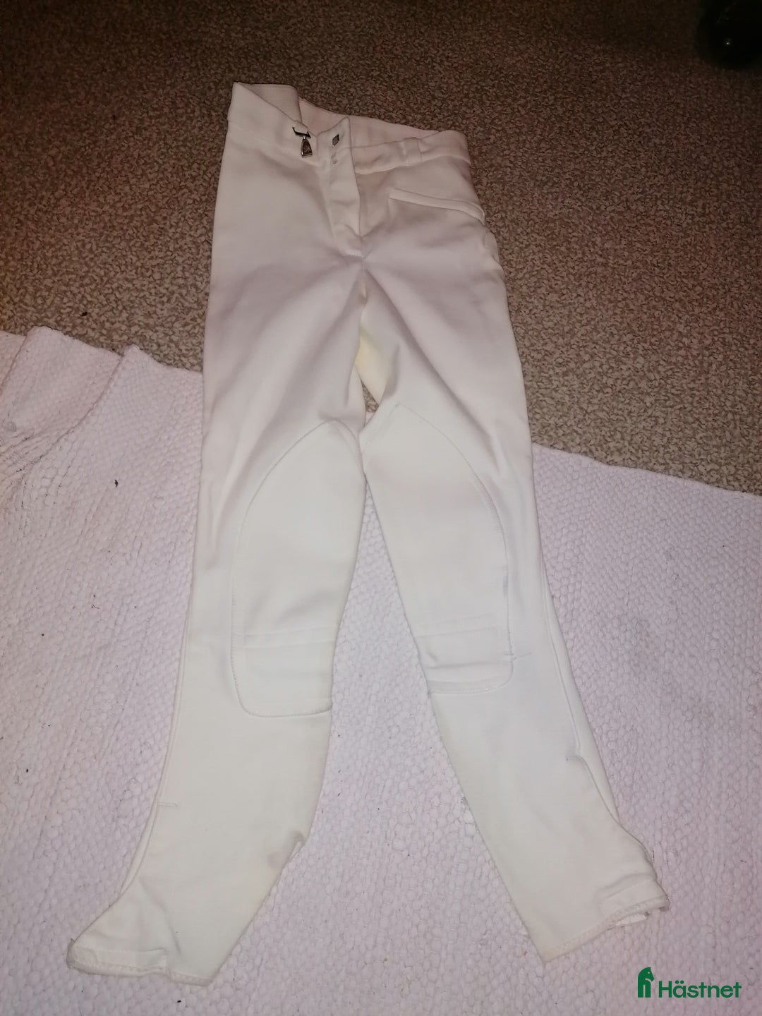 Ridbyxor ryttarutrustning till salu: Ridbyxor vita i Västra Frölunda - Annons 1