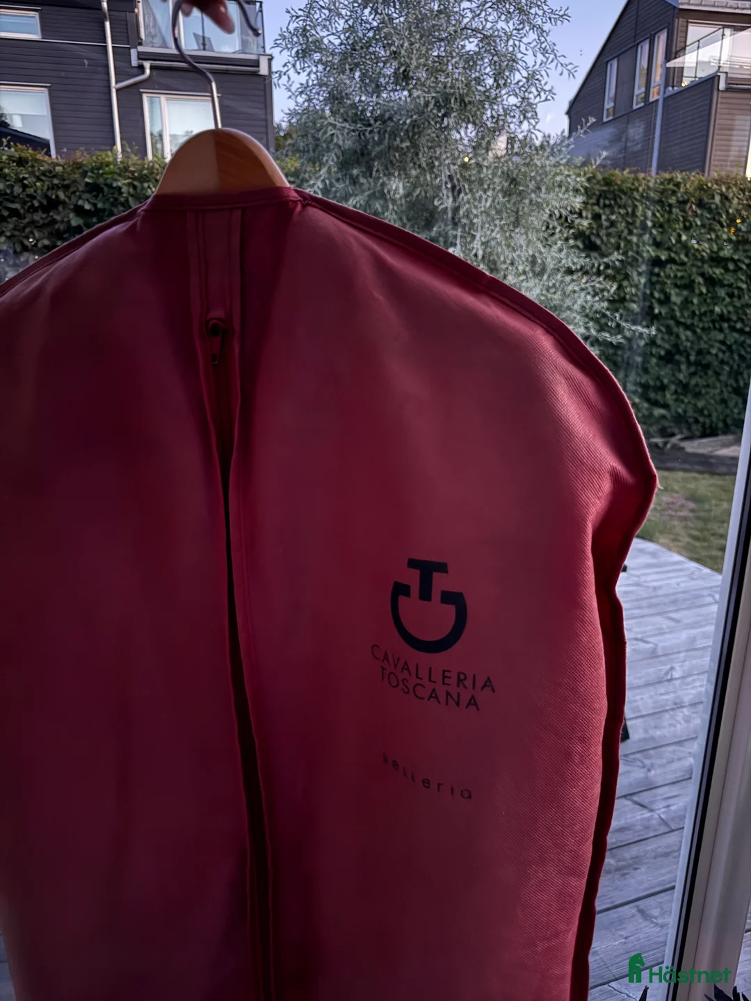 Jackor & Kavajer ryttarutrustning till salu: Cavalleria Toscana kavaj svart  - Annons 4