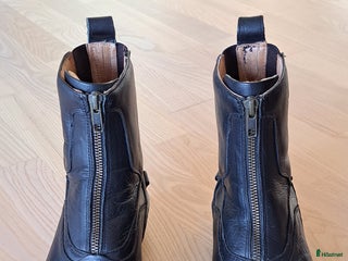 Ridstövlar ryttarutrustning till salu: CRW Jodhpur/ridskor storlek 42 i Kullavik - Annons 2