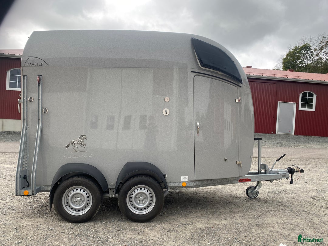 Hästtransporter  fordon & transport till salu: Böckmann Master -24 129 900:- i Ytterby - Annons 2
