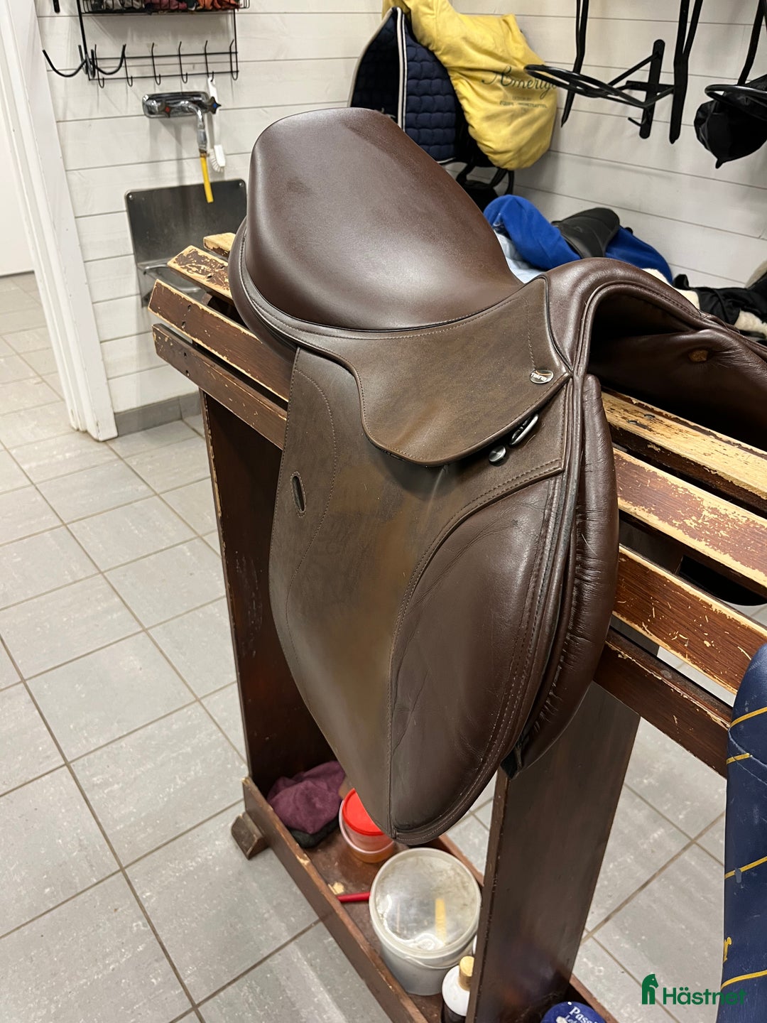 Sadlar hästutrustning till salu: Tekna sadel i Åkersberga - Annons 4