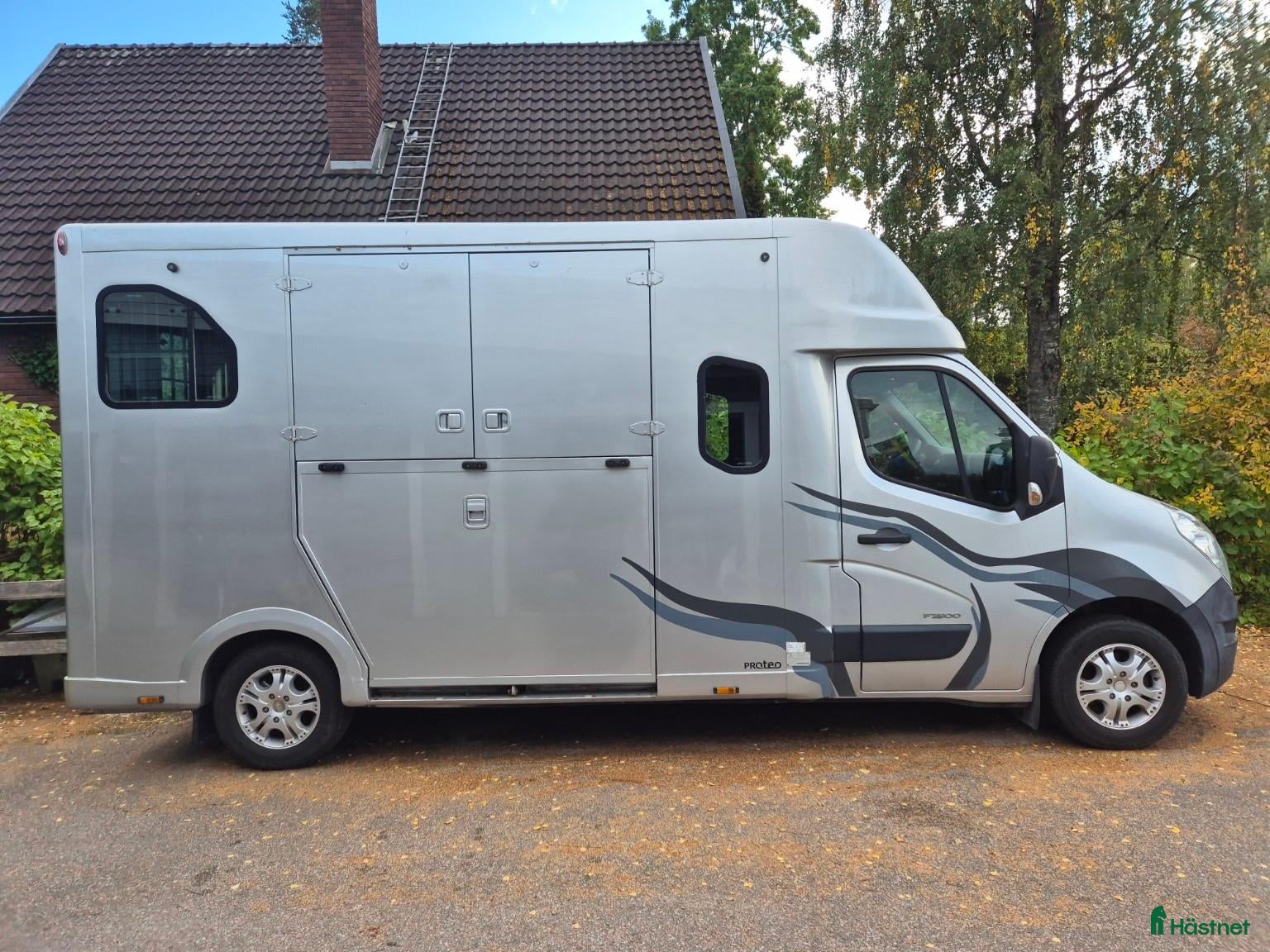 Hästlastbilar  fordon & transport till salu: Theault Proteo 2012, B-kort, 5-sits - Annons 4