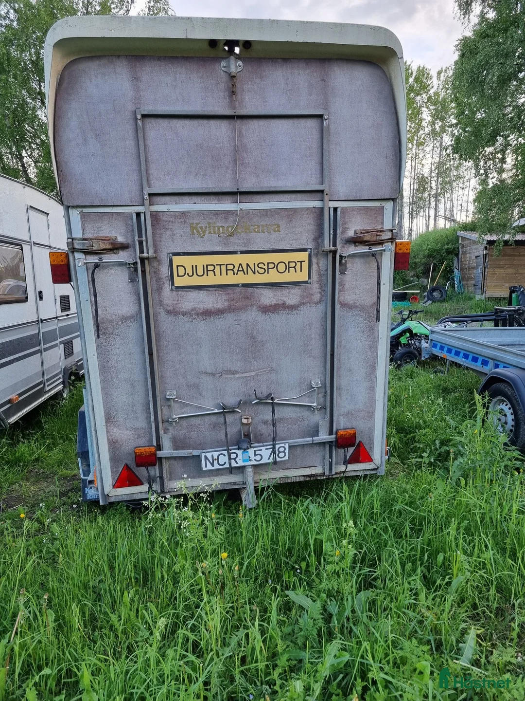 Hästtransporter  fordon & transport till salu: Kylingekärran 1300HT -17  i Kovland - Annons 5