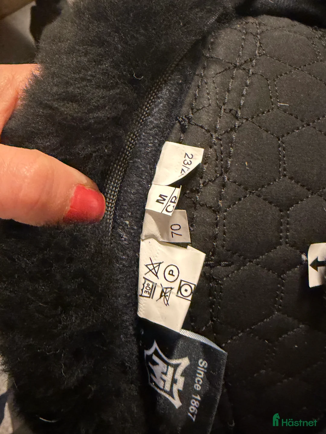 Sadeltillbehör hästutrustning till salu: Mattes Crescent sadelgjord 70cm i Vaxholm - Annons 4