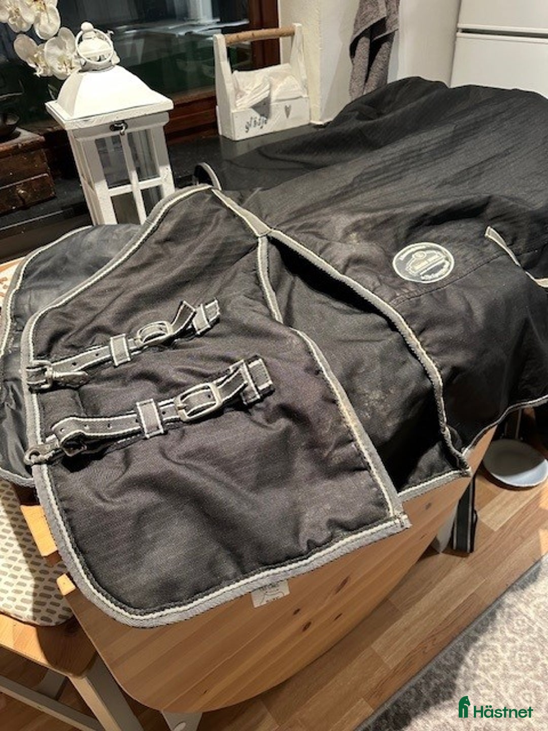 Täcken hästutrustning till salu: NYSKICK Vintertäcke stl 155, 300 gram foder i Kattarp - Annons 2