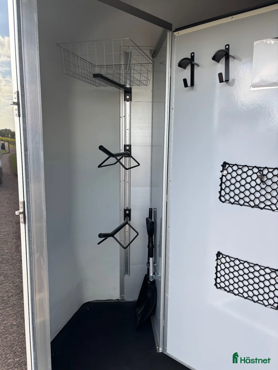 Hästtransporter  fordon & transport till salu: Cheval Touring XL - Annons 8