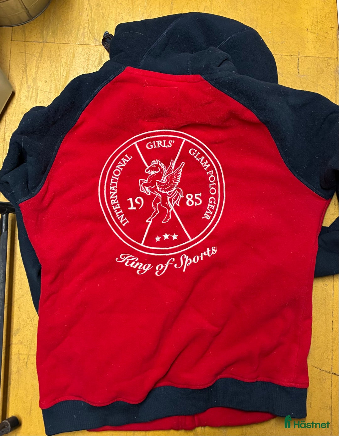 Övrigt Ridkläder ryttarutrustning till salu: Hv polo tröja  i Stockholm - Annons 2