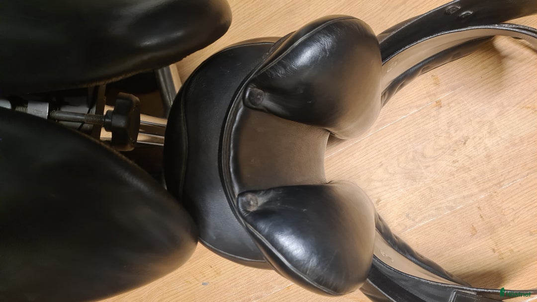 Sadlar hästutrustning till salu: Prestige Lucky Dressage  i Hamneda - Annons 7