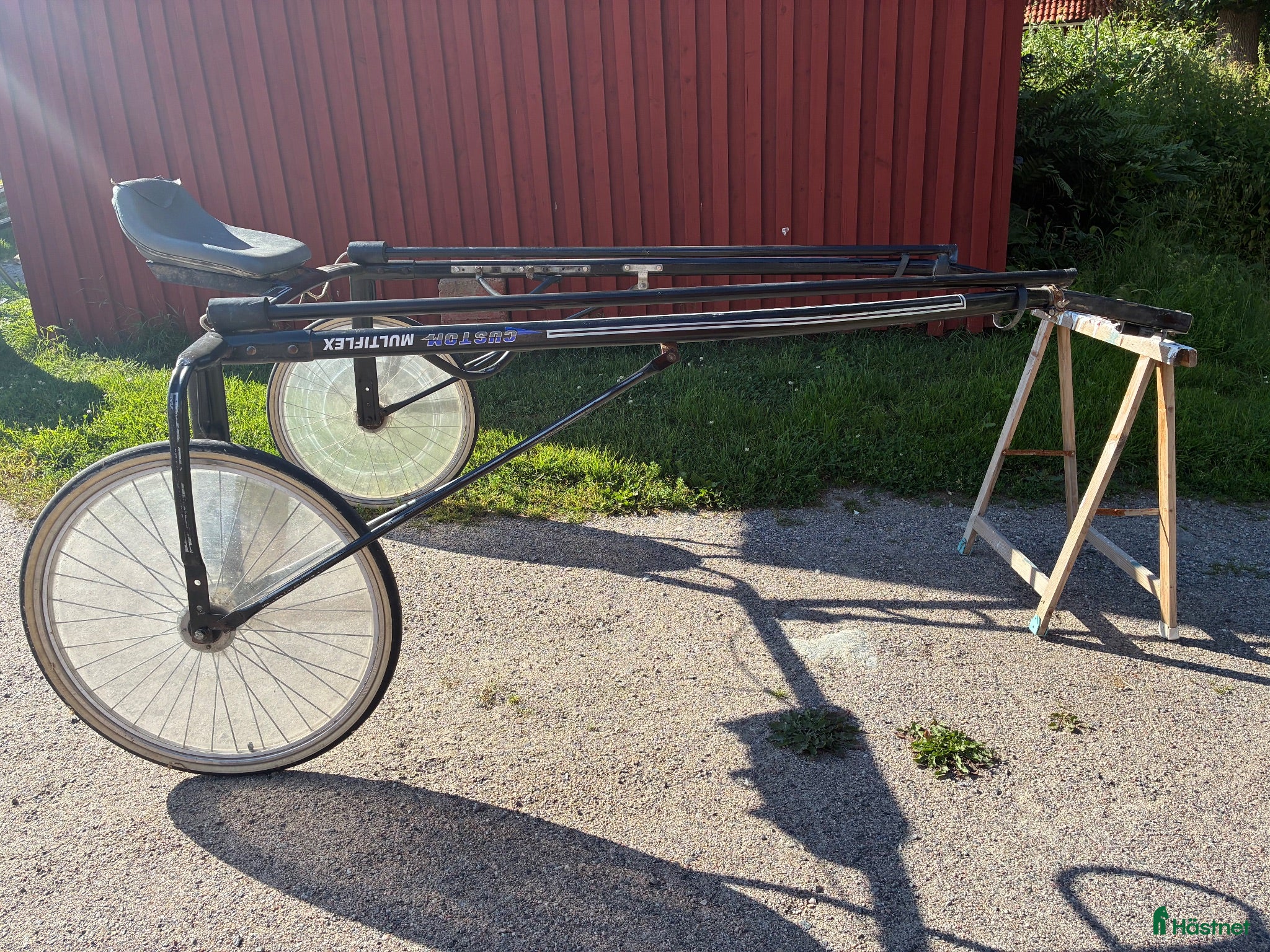 Travsulkys trav till salu: Custom sulky - Annons 2