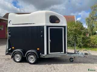Hästtransporter fordon & transport till salu: Gold First i Hjärnarp - Annons 1