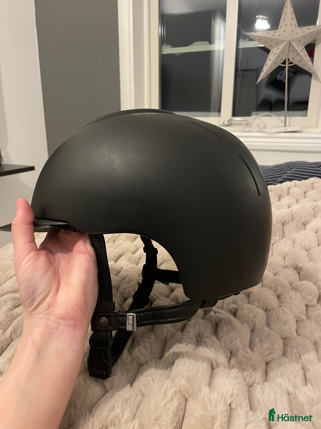 Hjälmar ryttarutrustning till salu: Kep hjälm  - Annons 3